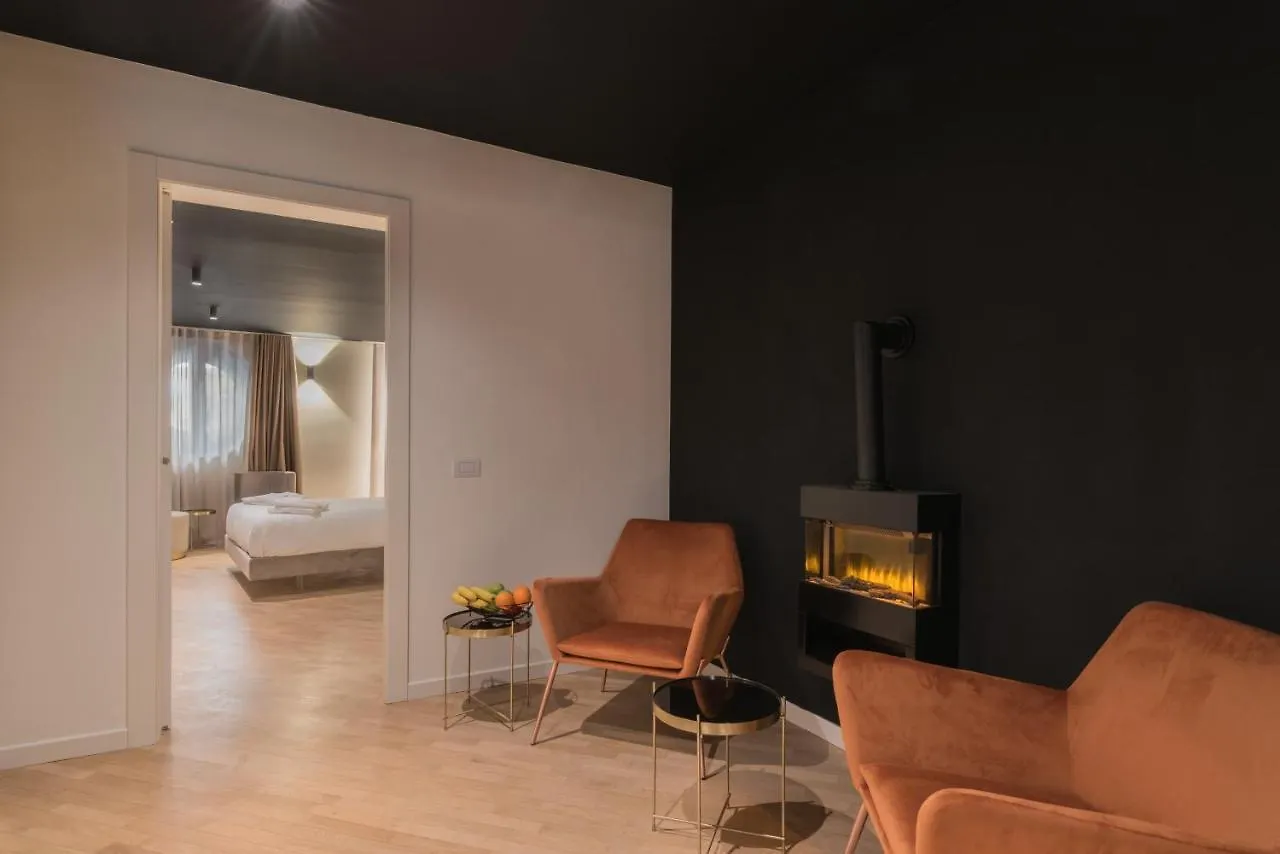 Brera Luxury Apartment Near Duomo With Wifi Milano 0*,