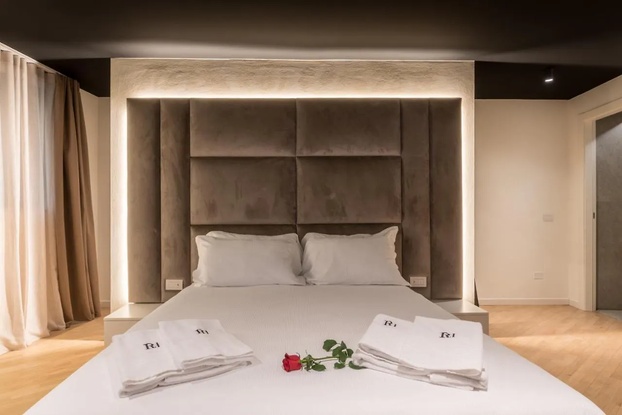 Brera Luxury Apartment Near Duomo With Wifi Milano